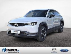 Weiß Neu 2025 Mazda MX30 Exclusive-Line SUV | 24.990 €