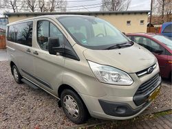 Gold Gebraucht 2016 Ford Transit Custom Van / Kleinbus | 14.999 €