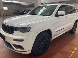Bright white clear coat Gebraucht 2018 Jeep Grand Cherokee Limited SUV | 31.950 € (Etwas zu teuer)