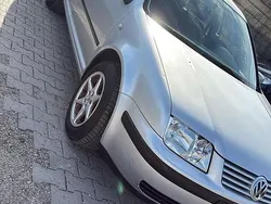 Silber Gebraucht 2000 VW Bora Limousine | 1.349 €