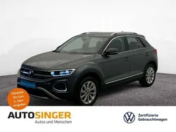 Indiumgrau metallic Gebraucht 2024 VW T-Roc Style SUV | 36.590 € (Etwas zu teuer)