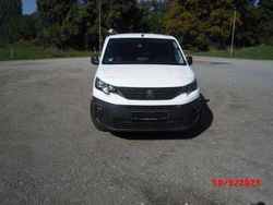 Weiß Gebraucht 2020 Peugeot Partner S Van | 26.500 €