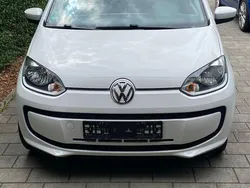 Weiß Gebraucht 2015 VW up! CLUB Kleinwagen | 6.100 € (Fairer Preis)