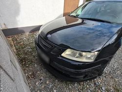 Schwarz Gebraucht 2002 Saab 9-3 Limousine | 900 €