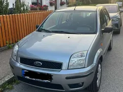 Grau Gebraucht 2005 Ford Fusion Kleinwagen | 2.350 € (Guter Preis)