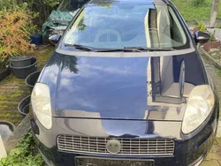 Blau Gebraucht 2009 Fiat Grande Punto Dynamic Kleinwagen | 1.180 € (Fairer Preis)