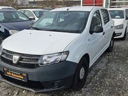 Weiß Gebraucht 2014 Dacia Sandero Essentiel Kleinwagen | 2.690 € (Fairer Preis)