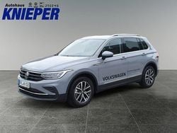 Grau Gebraucht 2022 VW Tiguan Life SUV | 36.500 € (Teuer)