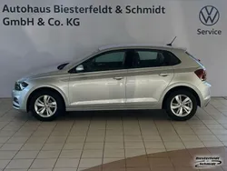 Reflexsilber (metallic) Gebraucht 2019 VW Polo Comfortline Kleinwagen | 18.990 € (Etwas zu teuer)