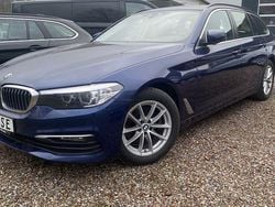 Mediterranblau Gebraucht 2019 BMW 520 Performance Kombi | 21.700 € (Guter Preis)