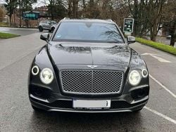 Grau Gebraucht 2016 Bentley Bentayga SUV | 63.000 € (Superpreis)