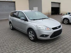 Silber Gebraucht 2008 Ford Focus Style Kombi | 2.990 € (Fairer Preis)