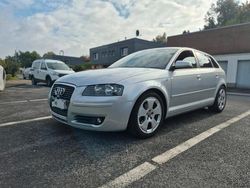 Silber Gebraucht 2006 Audi A3 Ambiente Kleinwagen | 7.500 € (Teuer)