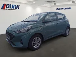 Mangrove green Neu 2025 Hyundai i10 Select Kleinwagen | 16.990 € (Fairer Preis)
