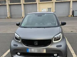 Grau Gebraucht 2015 Smart ForTwo Coupé Brabus Kleinwagen | 13.900 € (Fairer Preis)