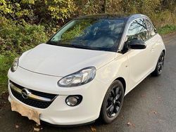 Weiß Gebraucht 2019 Opel Adam S Kleinwagen | 9.900 € (Fairer Preis)