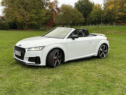 Weiß Gebraucht 2020 Audi TT Roadster S-Line Cabrio | 41.900 €