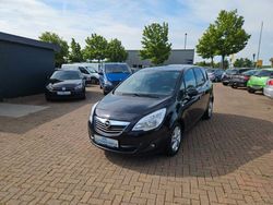 Schwarz Gebraucht 2011 Opel Meriva Design Edition Van / Kleinbus | 3.999 € (Fairer Preis)