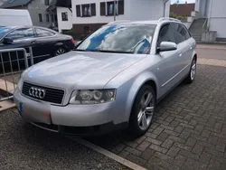 Silber Gebraucht 2001 Audi A4 S-Line Kombi | 1.800 € (Fairer Preis)