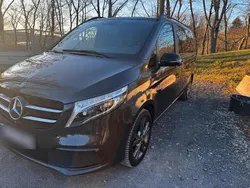Schwarz Gebraucht 2020 Mercedes V250 Van / Kleinbus | 45.999 € (Fairer Preis)