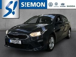 Grau Gebraucht 2021 Kia Ceed Edition 7 Limousine | 15.980 € (Fairer Preis)