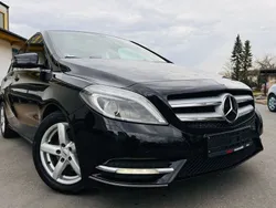 Schwarz Gebraucht 2013 Mercedes B180 Van / Kleinbus | 8.997 € (Fairer Preis)