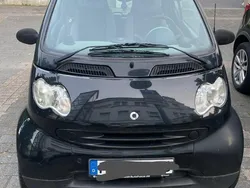 Schwarz Gebraucht 2006 Smart ForTwo Coupé Coupé | 2.500 € (Fairer Preis)