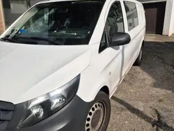 Weiß Gebraucht 2018 Mercedes Vito Van / Kleinbus | 13.000 €
