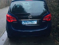 Blau Gebraucht 2012 Opel Meriva Van / Kleinbus | 3.200 € (Guter Preis)
