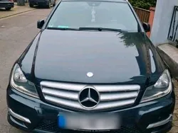 Schwarz Gebraucht 2012 Mercedes C220 Kombi | 8.400 € (Fairer Preis)