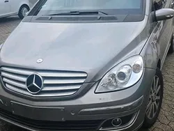 Beige Gebraucht 2007 Mercedes B200 Van / Kleinbus | 5.500 € (Guter Preis)