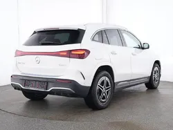 Gebraucht 2024 Mercedes EQA350 SUV | 40.490 € (Etwas zu teuer)