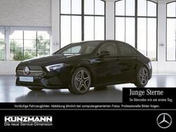 Nachtschwarz Gebraucht 2021 Mercedes A250 AMG Limousine | 24.790 € (Fairer Preis)