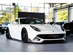 Weiß Gebraucht 2015 Ferrari F12 Coupé | 269.990 € (Etwas zu teuer)