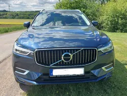 Blau Gebraucht 2020 Volvo XC60 SUV | 29.500 € (Guter Preis)