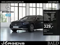 Unilack schwarz Gebraucht 2021 Mercedes E300 Avantgarde Kombi | 33.880 € (Guter Preis)