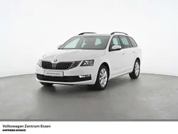 Weiß Gebraucht 2020 Skoda Octavia Tour Kombi | 19.960 € (Superpreis)