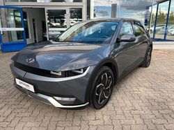 Grau Gebraucht 2024 Hyundai Ioniq 5 Dynamiq SUV | 29.990 € (Superpreis)