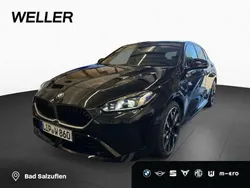 Black sapphire (schwarz) Gebraucht 2025 BMW 120 M Sport Kleinwagen | 39.900 € (Fairer Preis)