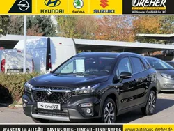 Cosmic black pearl Neu 2025 Suzuki SX4 S-Cross SUV | 28.980 €