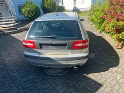 Silber Gebraucht 2000 Volvo V40 Kombi | 500 € (Guter Preis)