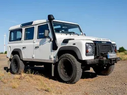 Weiß Gebraucht 2008 Land Rover Defender SUV | 28.700 € (Fairer Preis)