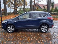 Blau Gebraucht 2014 Ford Kuga Titanium SUV | 10.800 € (Fairer Preis)