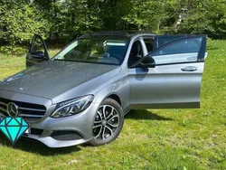 Grau Gebraucht 2015 Mercedes C300e Kombi | 15.490 € (Fairer Preis)