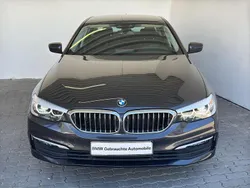 Grau Gebraucht 2018 BMW 520 Sport Line Limousine | 26.440 € (Guter Preis)