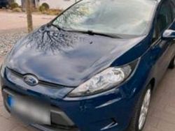 Blau Gebraucht 2009 Ford Fiesta Ambiente Kleinwagen | 1.250 € (Guter Preis)