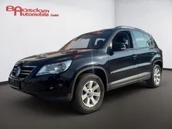Schwarz Gebraucht 2009 VW Tiguan Track & Field SUV | 8.999 € (Fairer Preis)