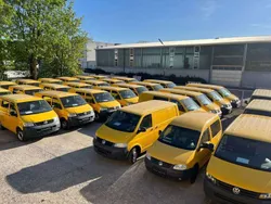 Gelb Gebraucht 2014 VW T5 Van | 10.115 € (Fairer Preis)