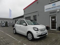 Silber Gebraucht 2015 Smart ForFour Basis Kleinwagen | 7.350 € (Fairer Preis)