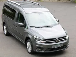 Grau Gebraucht 2020 VW Caddy Maxi Trendline Van / Kleinbus | 19.990 €